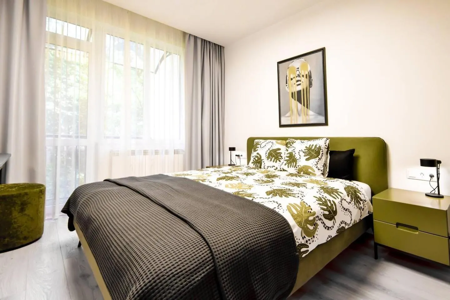 Apartament Top 10 In Sofia Top Location Fully Equipped